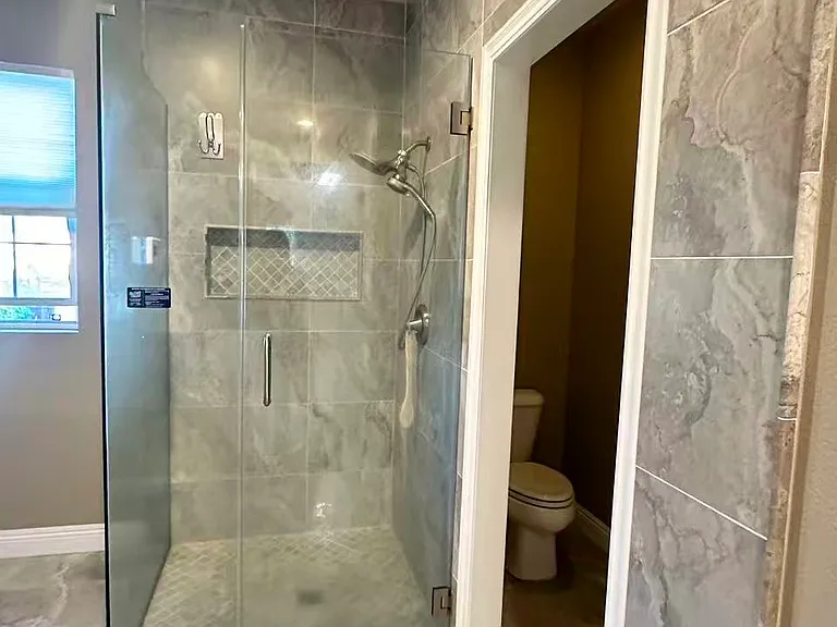 22358 Hawthorn Ave — Photo 13