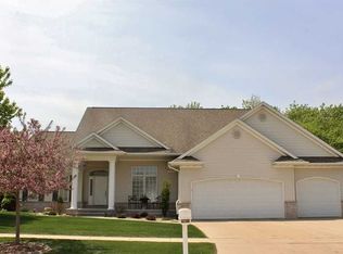 4617 Chestnut Ridge Rd NE, Cedar Rapids, IA 52411