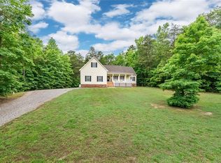 11080 Evergreen Dr, Amelia Court House, VA 23002