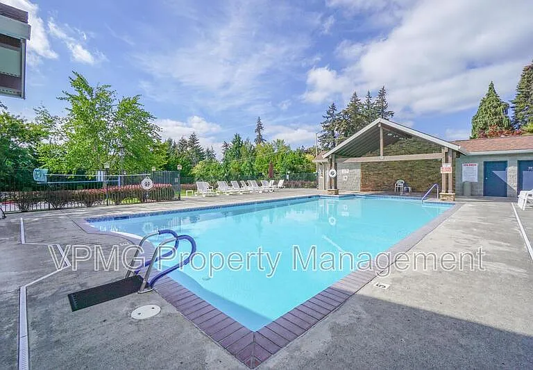 1810 SE 112th Pl — Photo 33