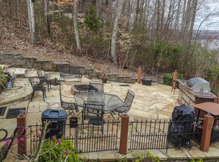 200 Sunset Hills Ln, Spring City, TN 37381