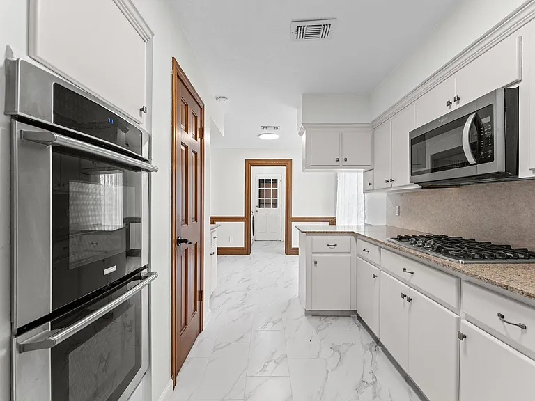 110 Shadow Wood Dr — Photo 15