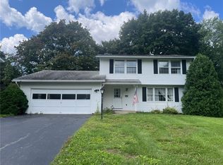 5809 Coventry Rd S, East Syracuse, NY 13057