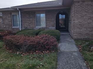 3600 Brandi Dr, Sterling Heights, MI 48310