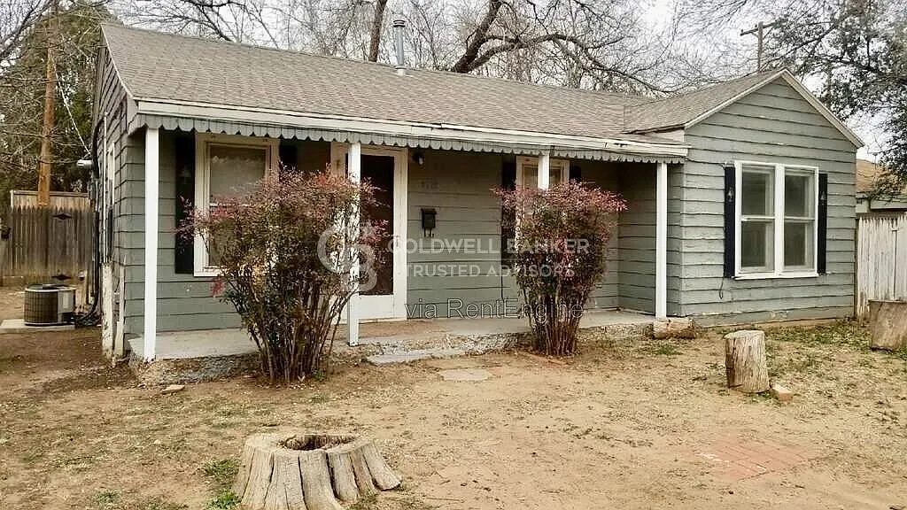 1 bed, 1.0 bath, 728 sqft, $725 — Photo 1