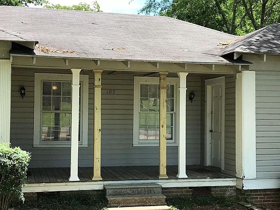 2nd image of 105 Jarnigan St #A