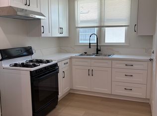 12032 Magnolia Blvd UNIT 1/4, Valley Village, CA 91607