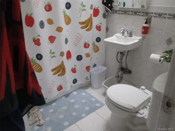 318 21st Street image 4 of 7