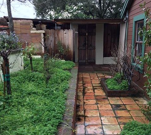 2nd image of 1589 East Ave