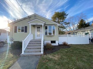 232 Mokema Ave, Waltham, MA 02451