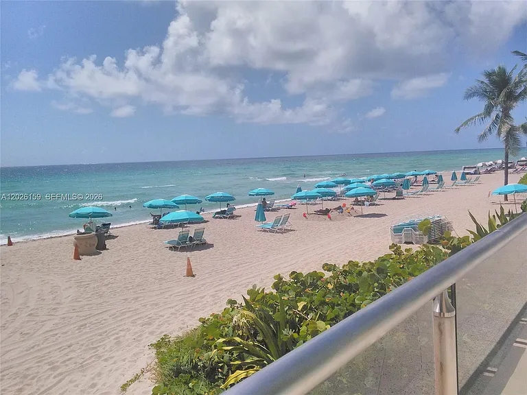 2501 S Ocean Dr #Penthouse 23 — Photo 28