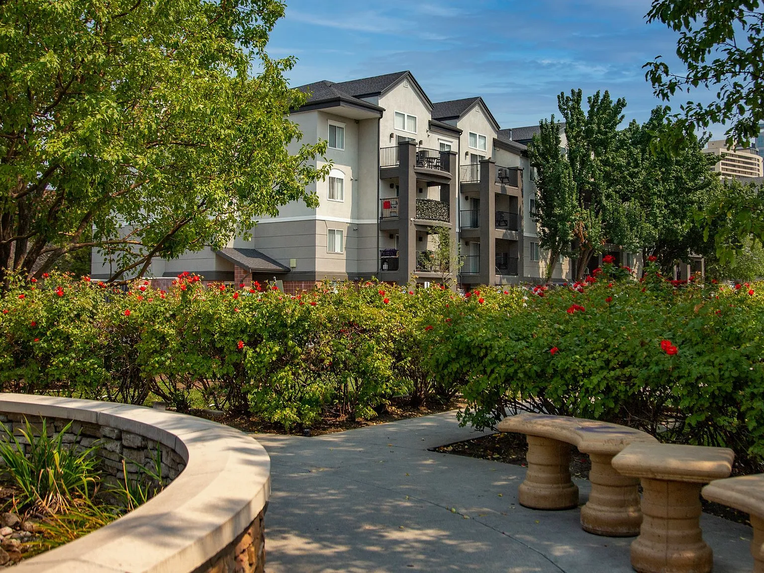 Palladio Apartments — Photo 3
