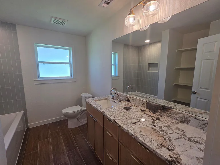 803 Coleman St — Photo 18