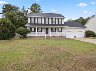 5504 Shady Pine Ct, Hope Mills, NC 28348