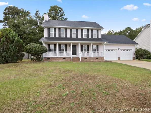 5504 Shady Pine Ct, Hope Mills, NC 28348