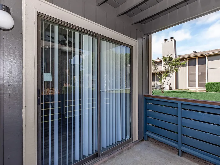 Villas at Alameda — Photo 32