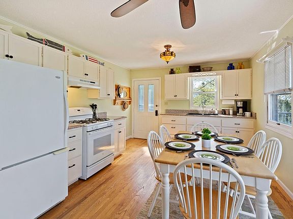 2nd image of 9619 Keats Ave NW