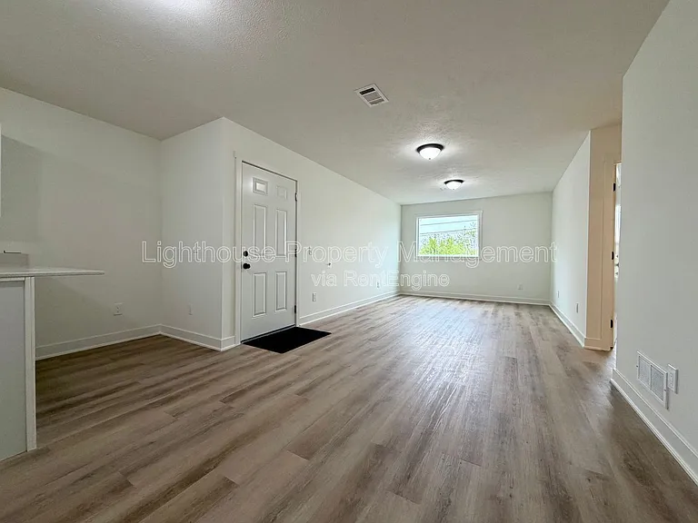 313 Orchard Ave #2 — Photo 15