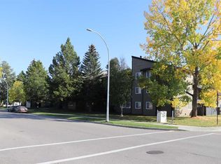 5611 S 10th Ave #201A, Edson, AB T7E1R4