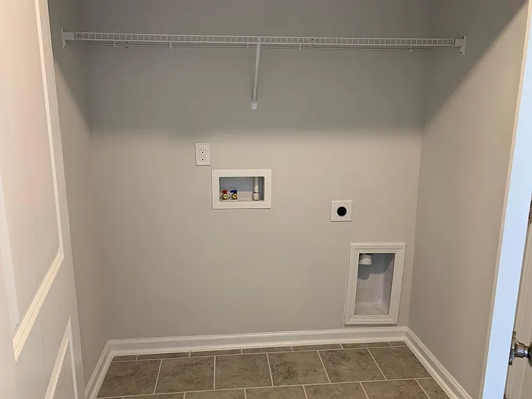 5375 Arkose Dr — Photo 17