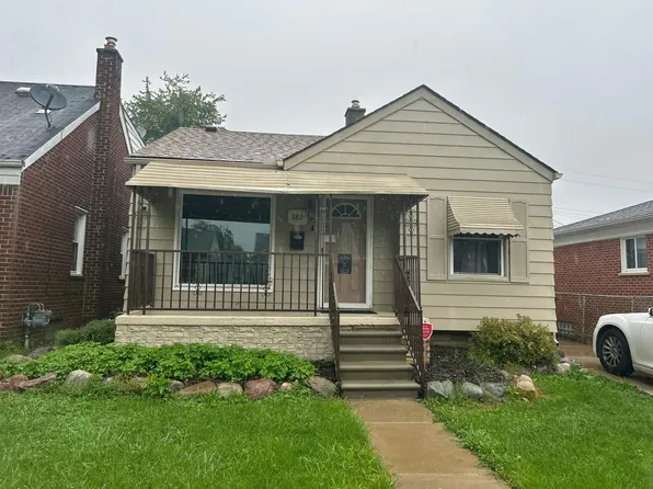 882 Mill St, Lincoln Park, MI 48146
