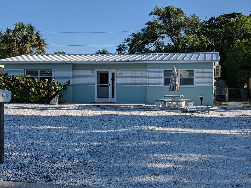 1st image of 719 Sunset Dr