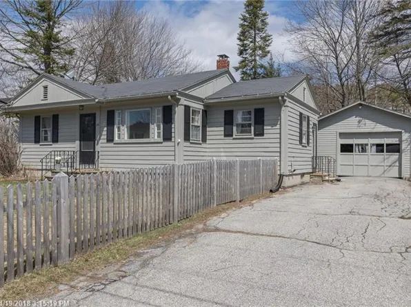44 Elm St, Freeport, ME 04032