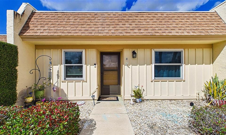 1st image of 11117 Pembridge Ct APT 2