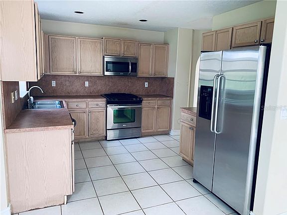 4th image of 2417 NW 139th Ave