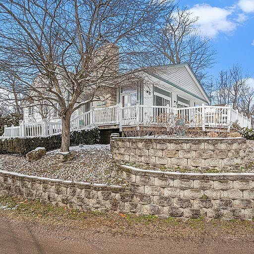 50092 South St, Dowagiac, MI 49047 Zillow