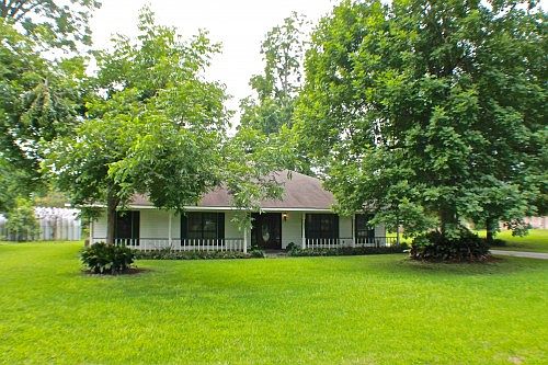 2nd image of 6227 Fausse Bayou Dr