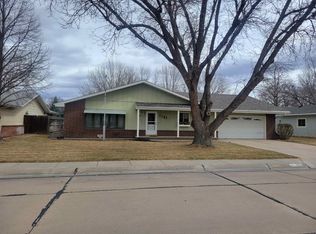 1121 S Emory Ave, North Platte, NE 69101