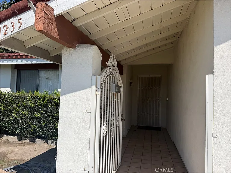 7235 Rampart Ln — Photo 4