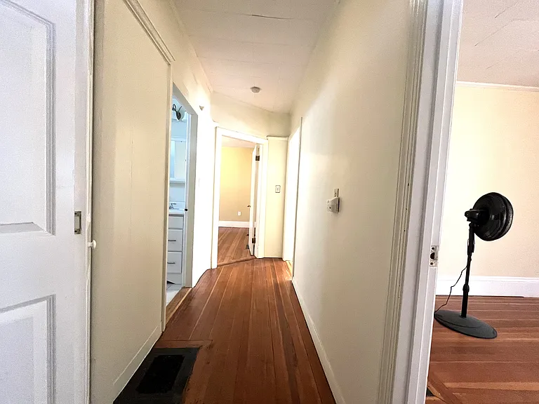 55 Litchfield St #13 — Photo 13