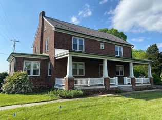 663 Wide Hollow Rd, East Earl, PA 17519