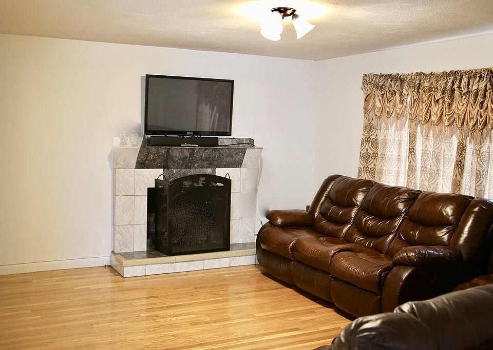 286 Malden St, Revere, MA 02151 Zillow