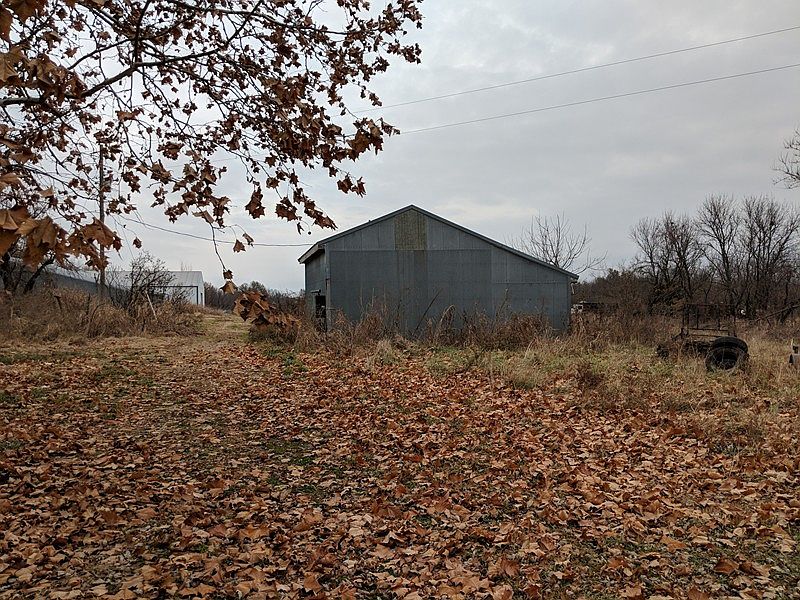 2nd image of 13250 E Halley Rd