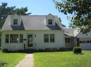 80 Roger Williams Ave, Rumford, RI 02916