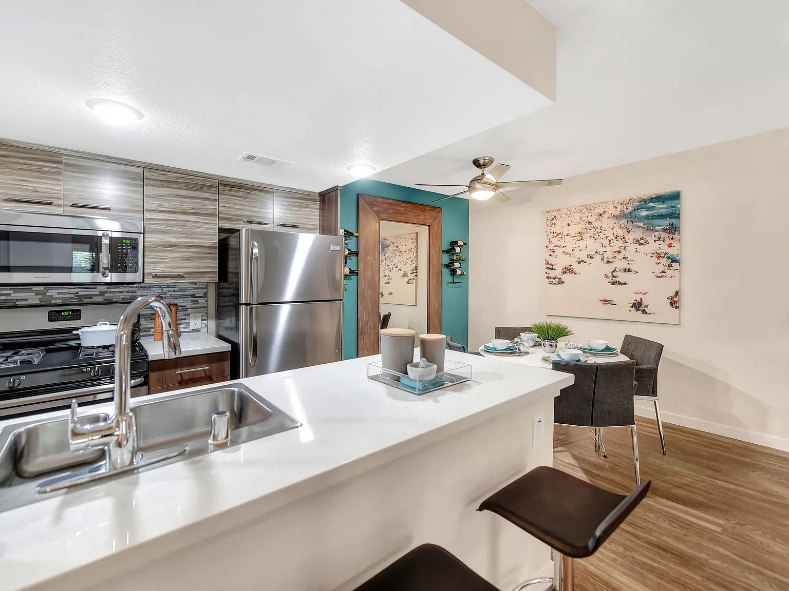 The Lexington Apartment Homes — Photo 3