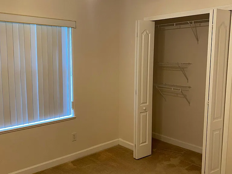 5270 Somerville Dr — Photo 21