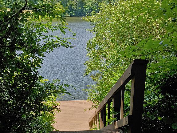Stairs leading to dock.
