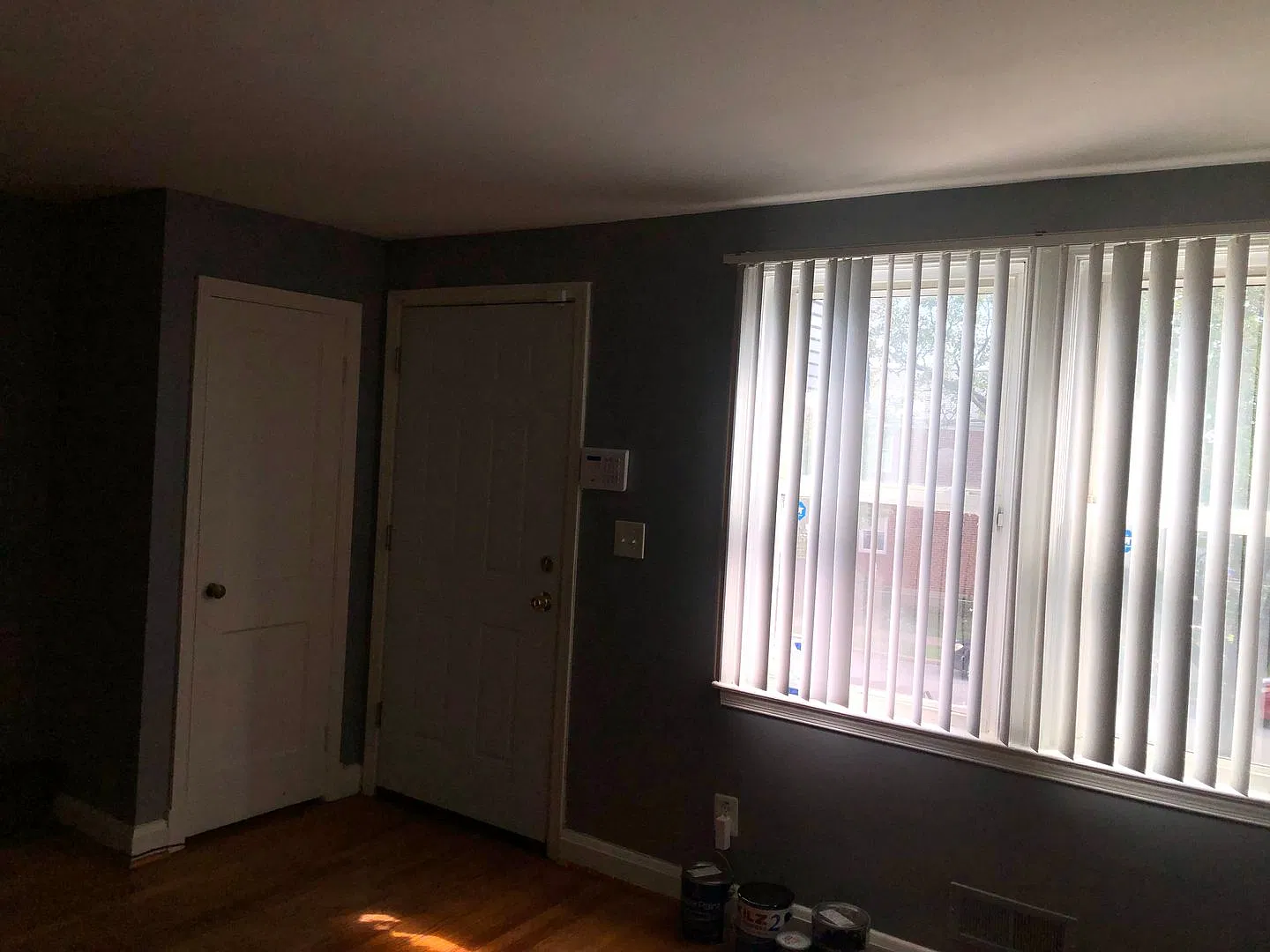 2 Bedroom 1.5 bathroom townhouse — Photo 4