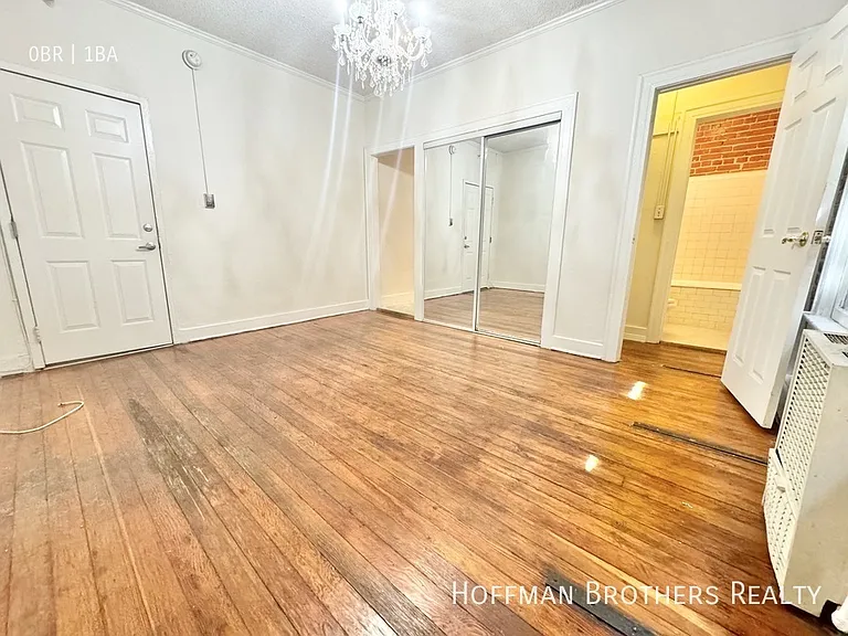 532 S Coronado St #207 — Photo 3