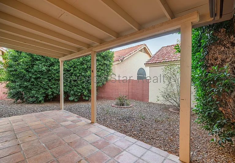 3801 E Orchid Ln — Photo 20