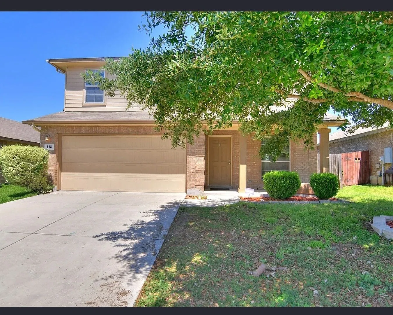 Spacious 4BR House in Cibolo — Photo 4