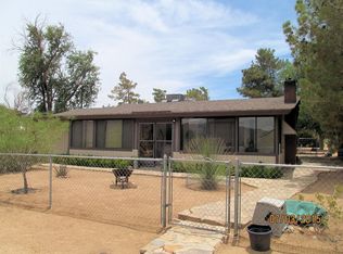 25775 Desert View Ave, Apple Valley, CA 92308