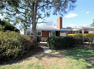 1548 Greentree Rd, Pittsburgh, PA 15220