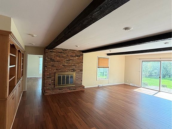 3rd image of 30800 Gates Mills Blvd