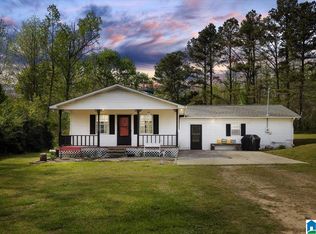 838 Shady Grove Rd, Guntersville, AL 35976