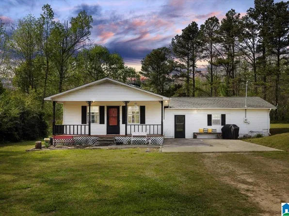 838 Shady Grove Rd, Guntersville, AL 35976